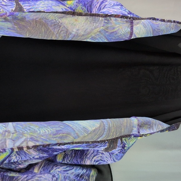 Lindi Starry Night Print Tunic Top - Picture 6 of 7